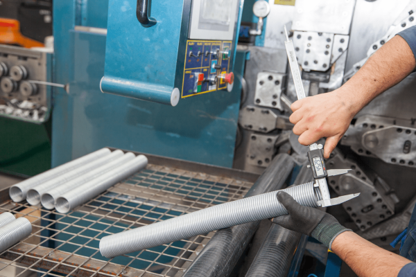 MEASURING THE INNER DIAMETER OF SPRINGS